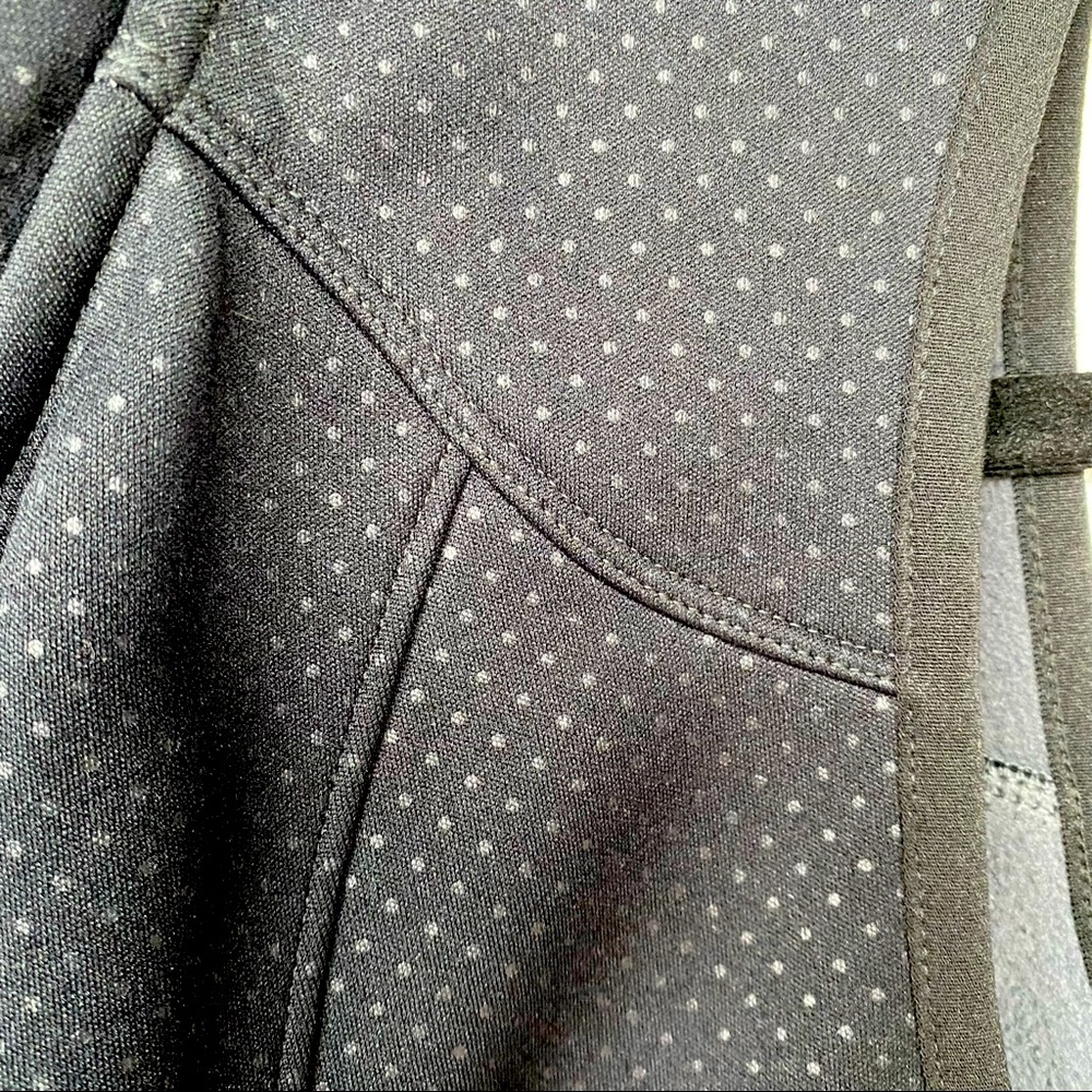 Sunice Athletic Activewear Lined Windproof Vest - image 5